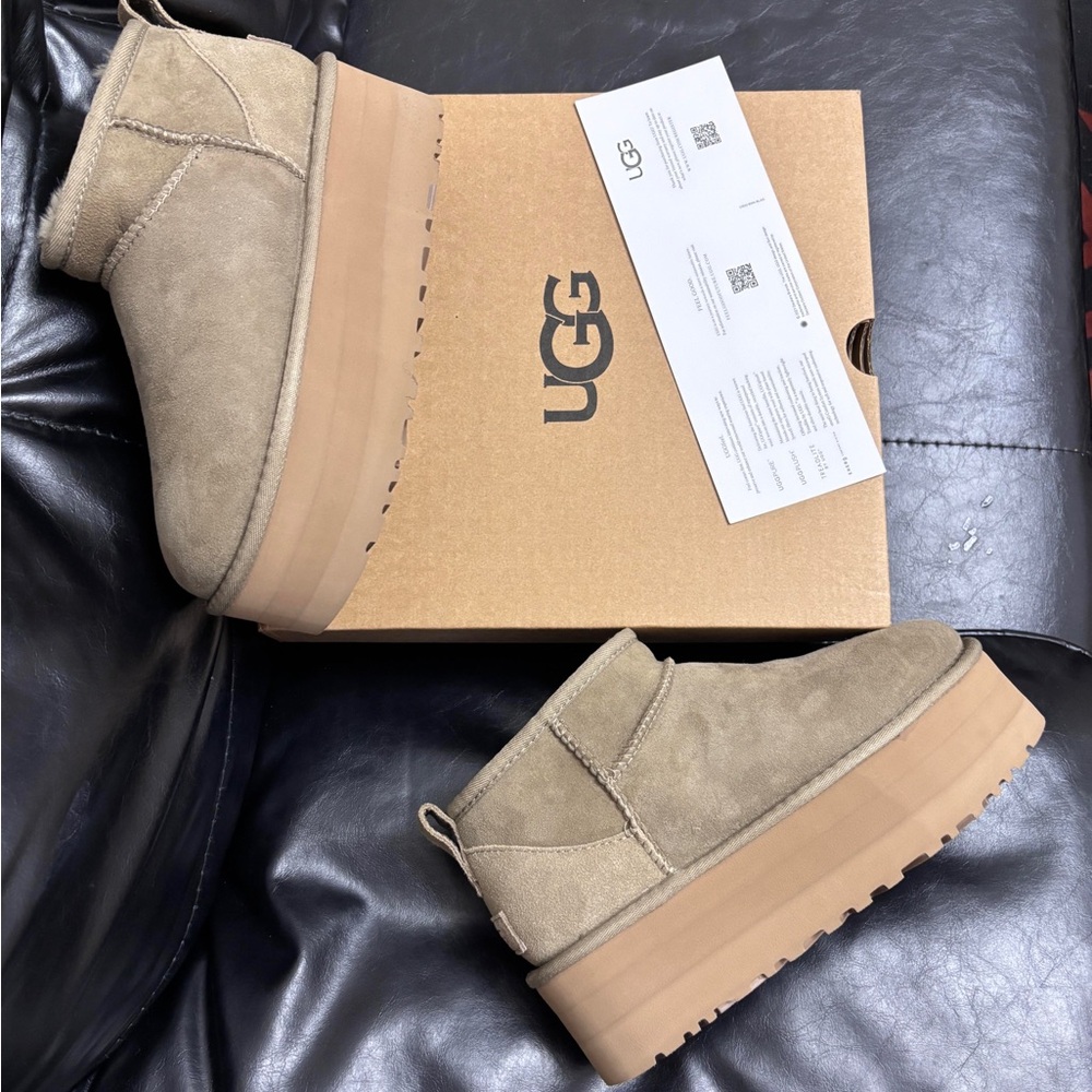 Women's UGG Classic Ultra Boots chestnut